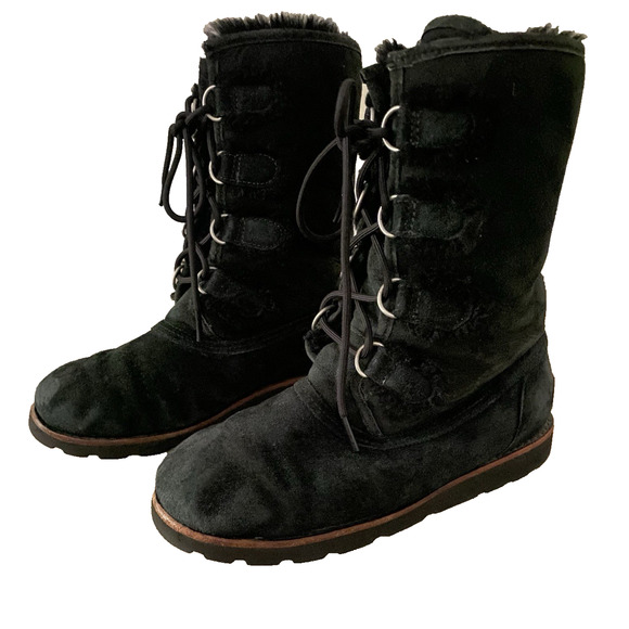 UGG Rommy Black Boots Shoes S/N 3219 Size 7 US - Picture 1 of 13